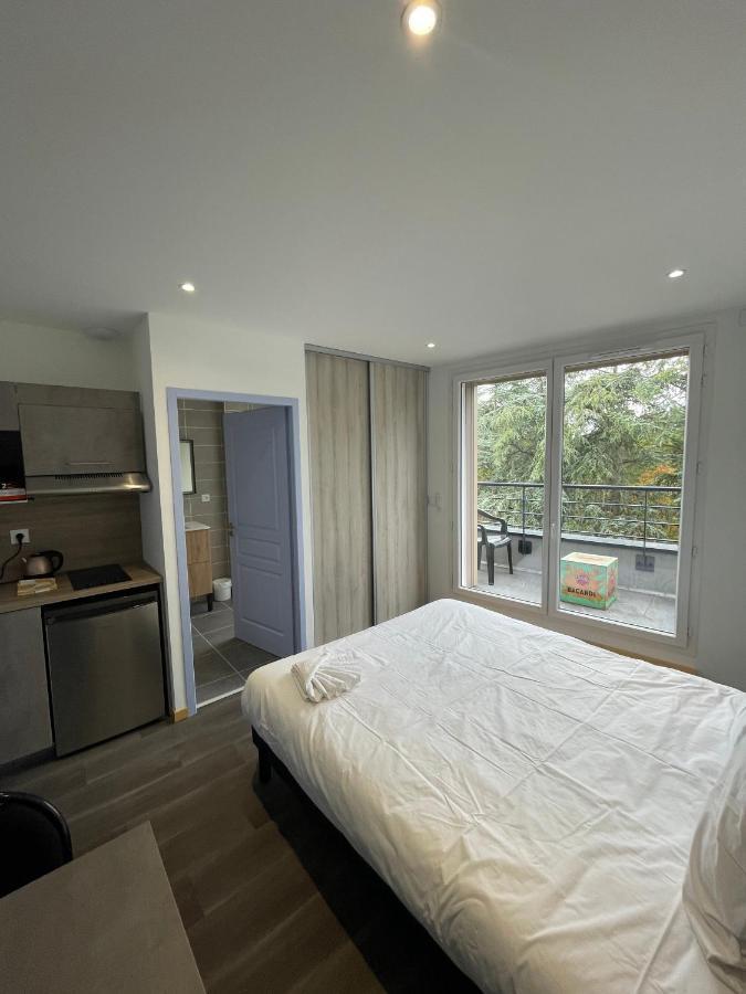 Le Salvador - Appart'Hotel De 18M2 A 44M2 La Talaudiere Extérieur photo