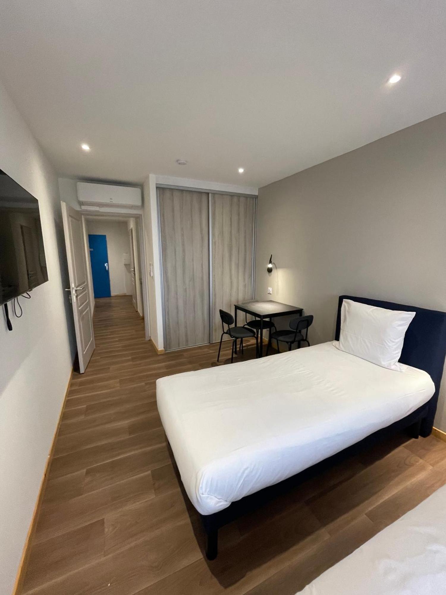 Le Salvador - Appart'Hotel De 18M2 A 44M2 La Talaudiere Extérieur photo