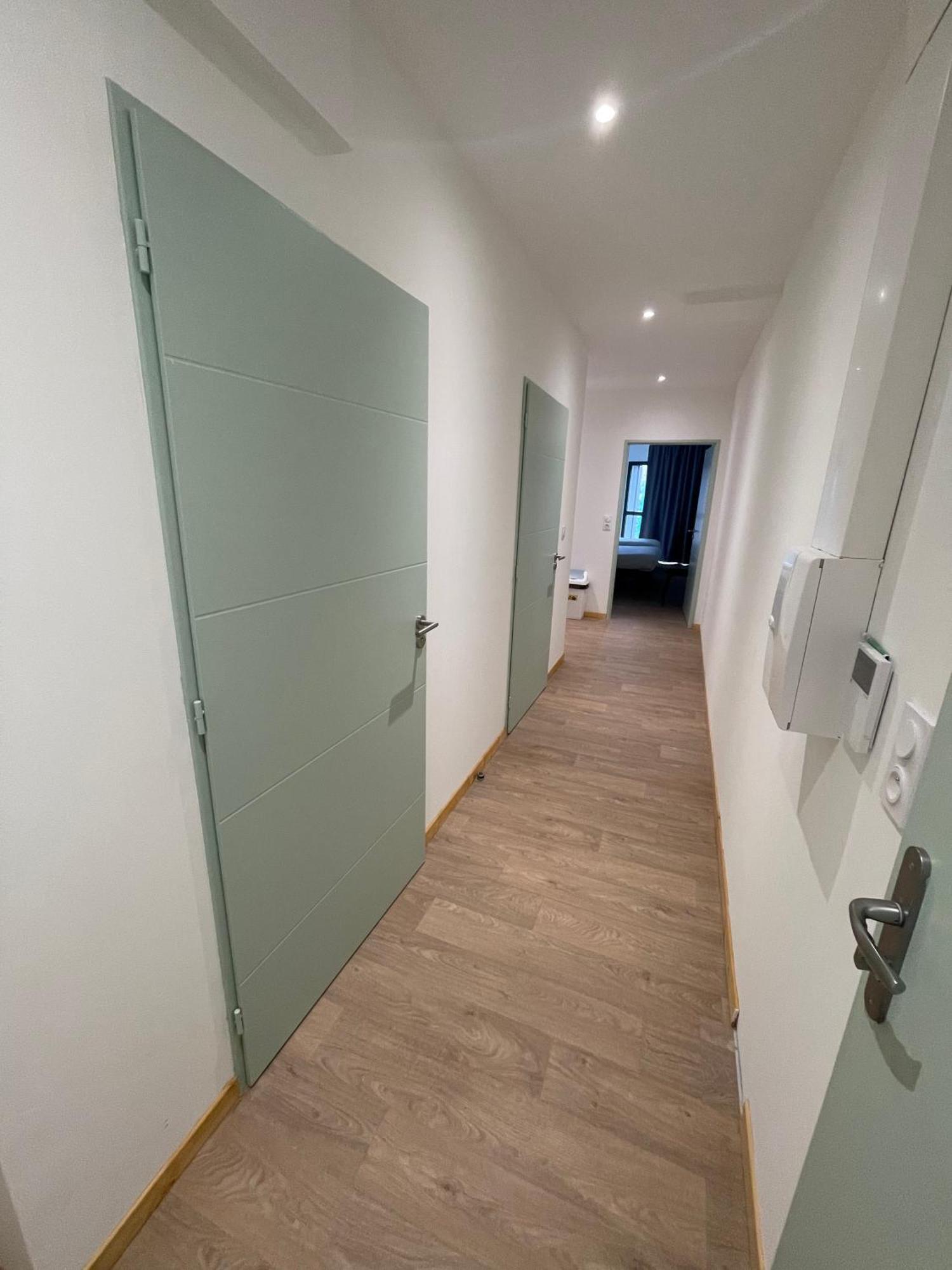 Le Salvador - Appart'Hotel De 18M2 A 44M2 La Talaudiere Extérieur photo